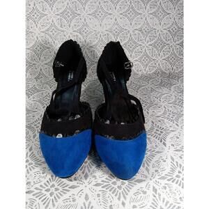 Valley Lane Womens Shoes Faux Suede Strappy Low Heels W/ Scalloped Edges. Sz 9.5